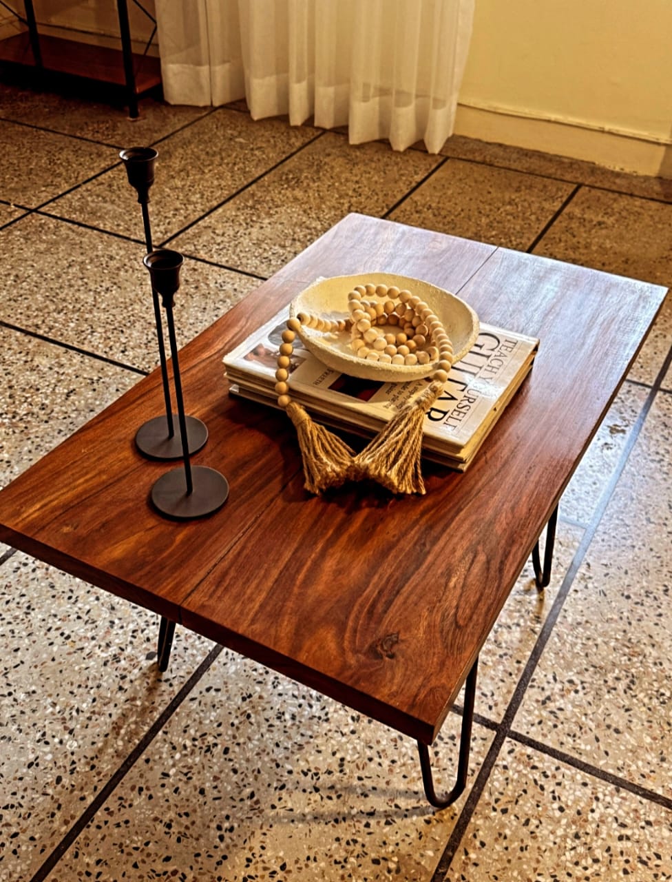 H96 Premium: Centre Table