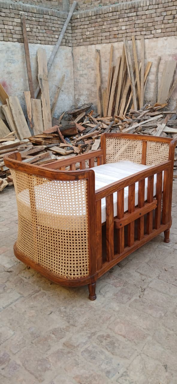 R56 Bloom: Baby Cot