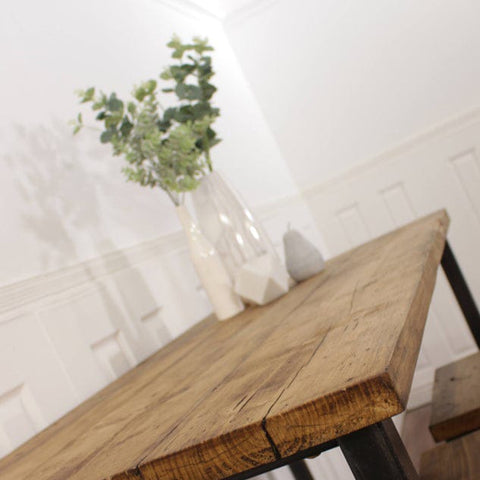 H74LuxBar: Wooden Bar Table