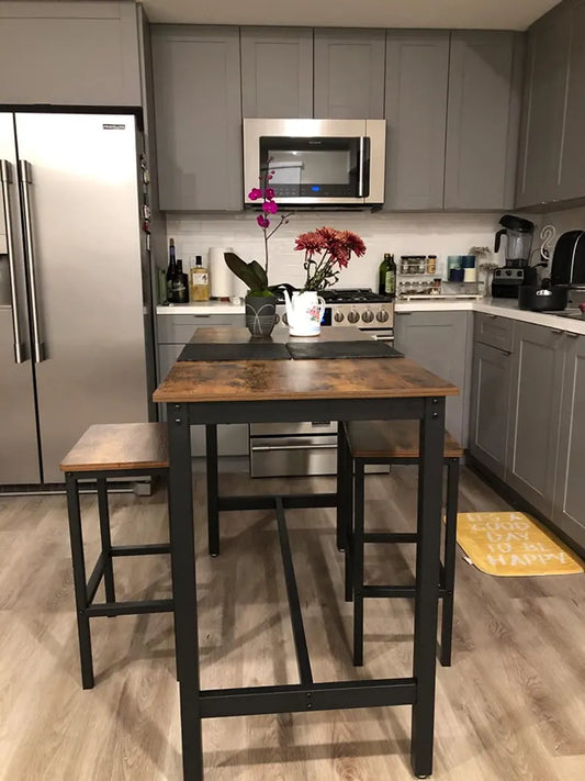 H72 UrbanRise: Wooden Bar Table