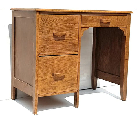 W62 Studix: Study Table