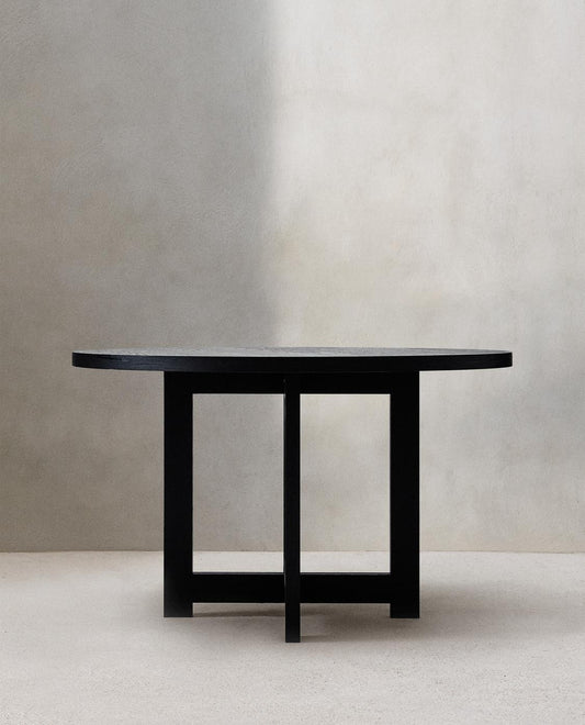 W107 MiniMado: Solid Wood  Round Dinning Table