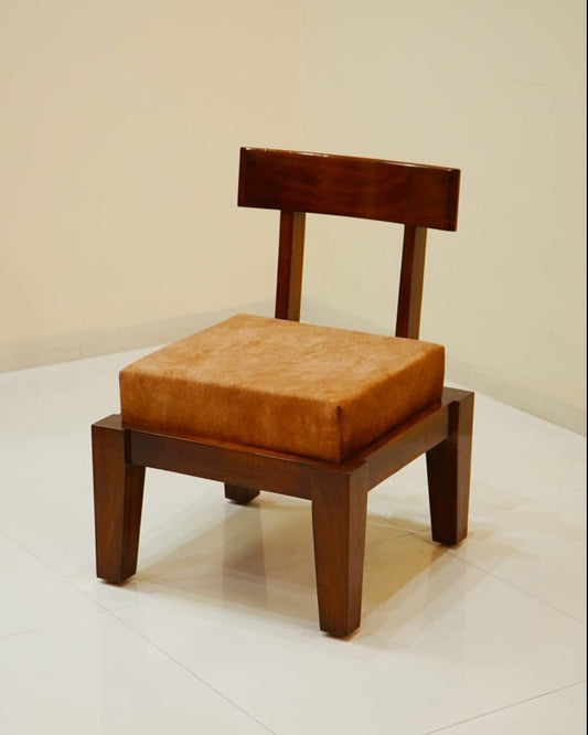 P28 Little Timber: Upholstered Wooden Slipper Chair