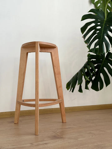 W39 Prado: Bar Stool