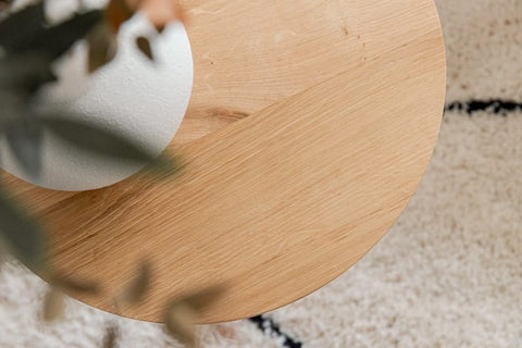 W79 Naxon: Side Table