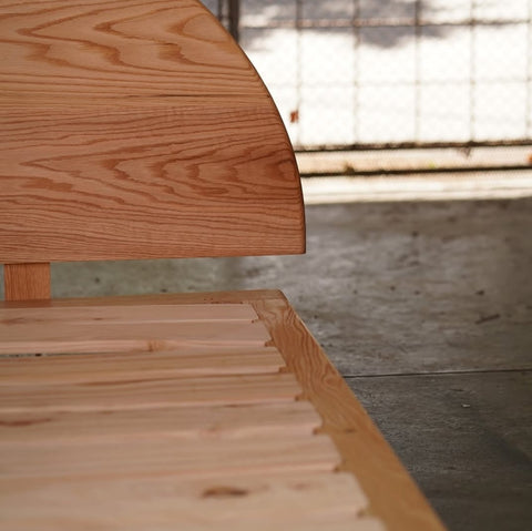 W125 CedarNest: Bed