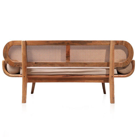 R35 Neer: Rattan Sofa