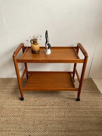 W74 Movro: Tea Trolley