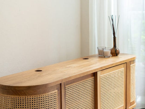 R38 Mini Habitat: Rattan TV Rack