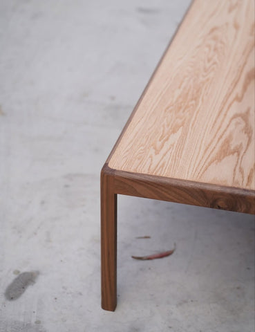 W135 Zento: Solid Wood Centre Table, Rustic Minimalist Living Room Furniture
