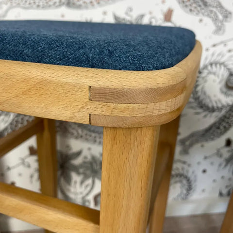 W28 Ratto: Bar Stool