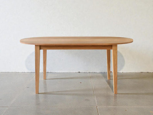 W41 Valentine: Dining Table