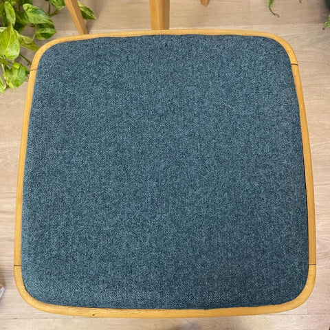 W28 Ratto: Bar Stool