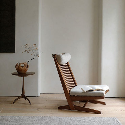 W136 Regent: Lounge Chair