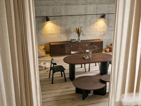W140 Zenith: Dining Table