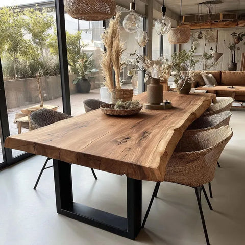 H76UrbanEdge: Dining Table