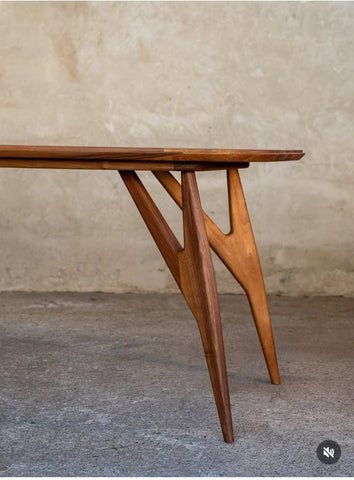 W149 Cove:  Dining Table