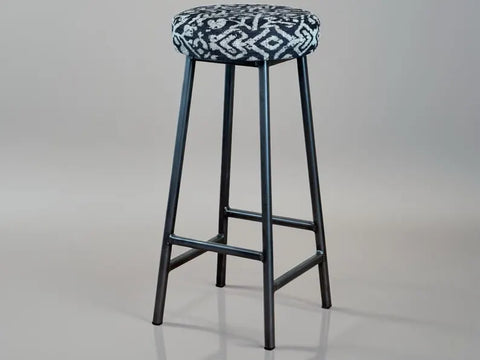 H60 Kavro: Bar Stool