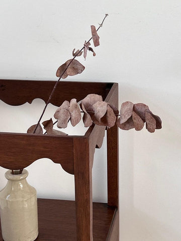 W46Kairo: Console Table