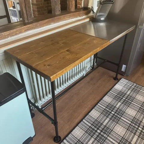 H73 CedarHigh: Wooden Bar Table