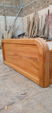 W92 Breeze: Bed