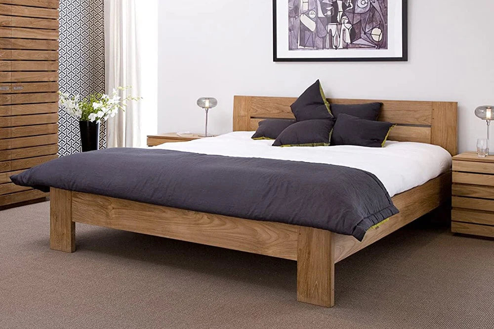 W98 Comfi: Solid Wood Bed