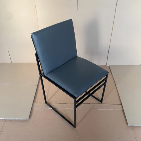 P20 Arzo: Dining Chair