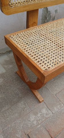 R27Wevo: Canework Bench
