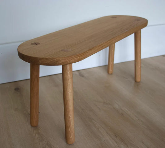 W89 Alta: Wooden Bench