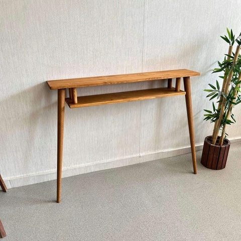 W48 Lento: Console Table