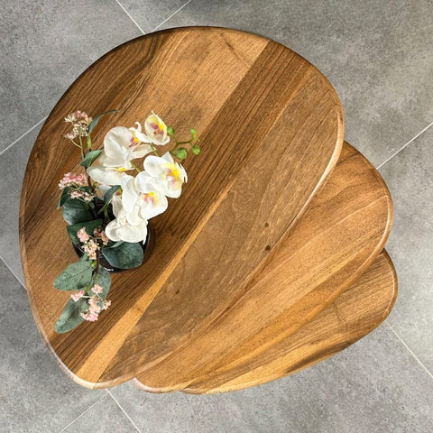 W83 Aurox: Side Table