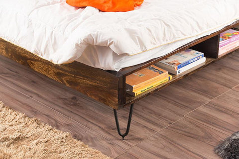 W92 Breeze: Solid Wood Bed
