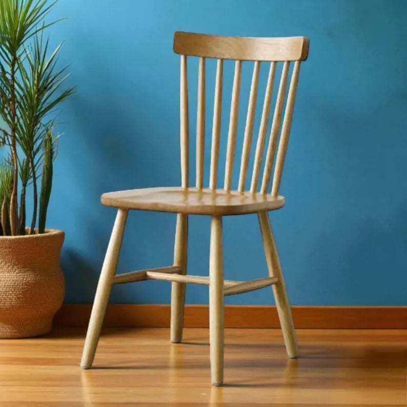 W33 Velar: Dining Chair