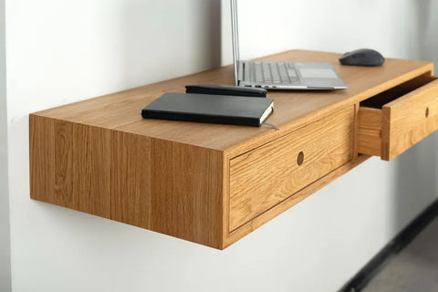 W66 Timbera: Study Table