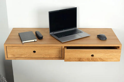 W66 Timbera: Study Table