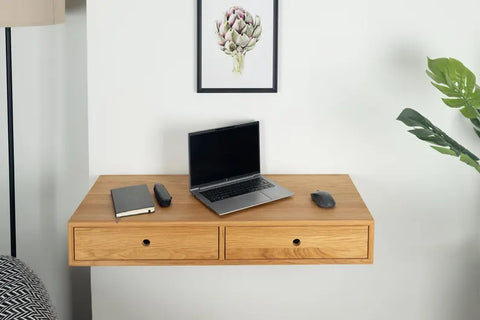 W66 Timbera: Study Table