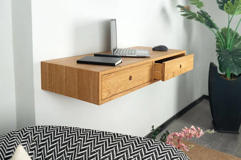 W66 Timbera: Study Table