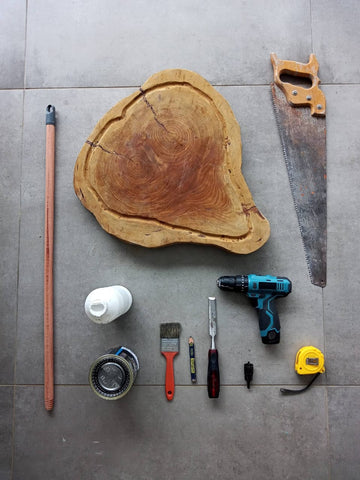 L26 Starlink: Live Edge Plant Stand