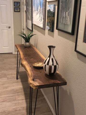 Black sheesham console table detail, edge and finish