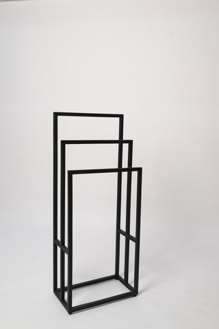 M04 Bronza: 2-Tier Modern Metal Towel Stand, Freestanding Bathroom Rack, Black Metal Towel Holder,  Minimalist Floor Stand, Durable Steel Towel Stand, Sleek & Space-Saving Design, Organizers