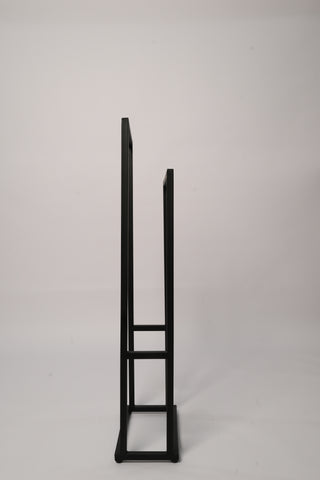 M04 Bronza: 2-Tier Modern Metal Towel Stand, Freestanding Bathroom Rack, Black Metal Towel Holder,  Minimalist Floor Stand, Durable Steel Towel Stand, Sleek & Space-Saving Design, Organizers