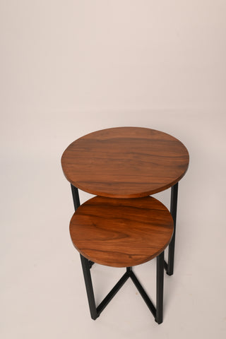 H43 Nova: V-Leg Round Nesting Tables, Solid Wood Nesting Table Set, Natural Finish Accent Tables, Functional & Stylish, Multi-Use Set for Living Spaces