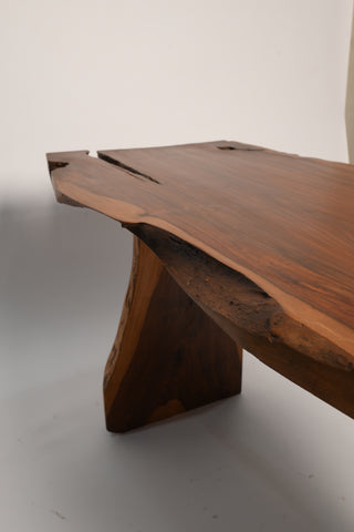 L41 Leaf line: Solid Wood Dinning Table With Wooden Legs