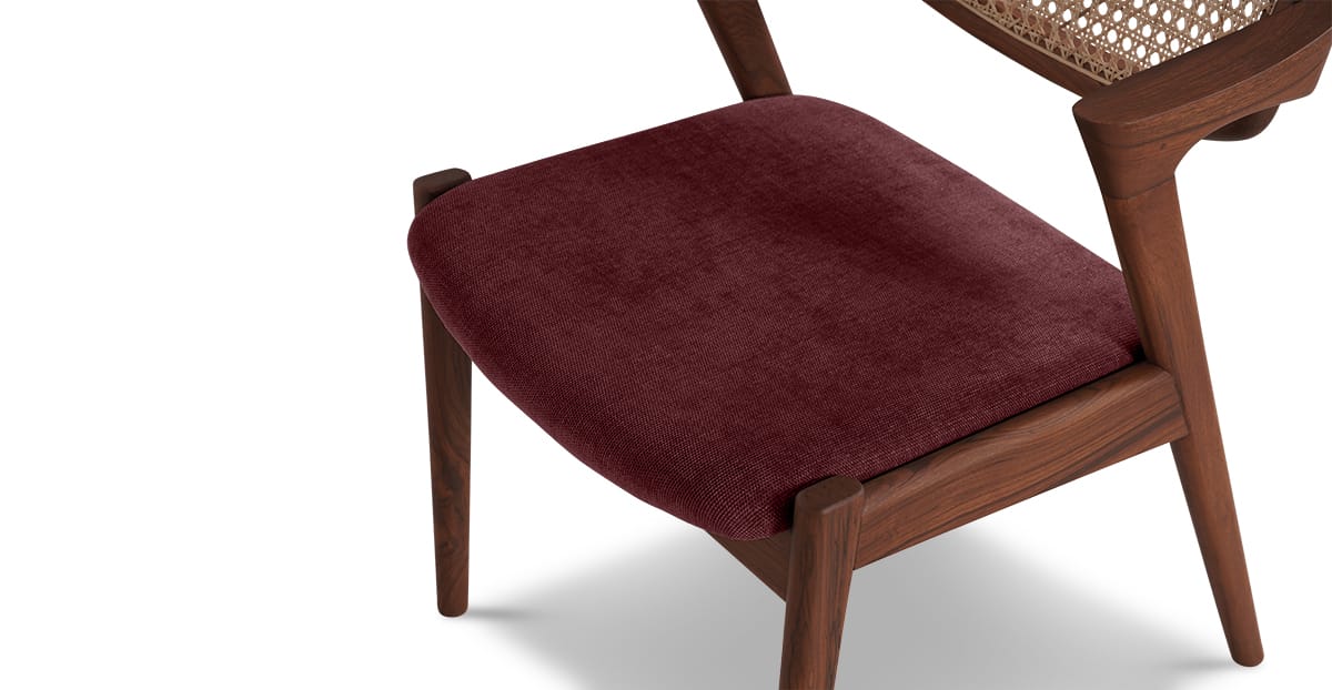 Handwoven cane backrest detail on R47 CanoraWeave chair