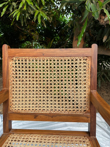 R26 Mokaan: Canework Chair