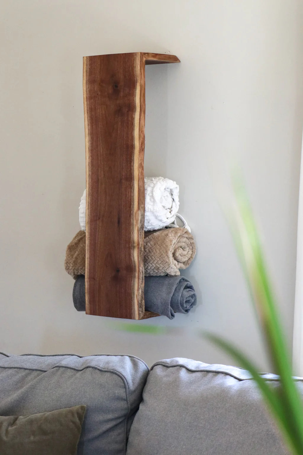 Live edge sheesham waterfall wall shelf