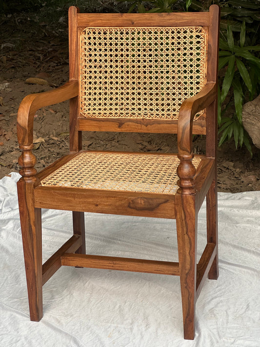 R26 Mokaan hand-woven rattan chair with solid wood frame