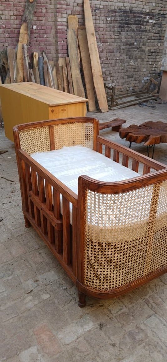 R56 Bloom handcrafted rattan baby cot with wooden frame