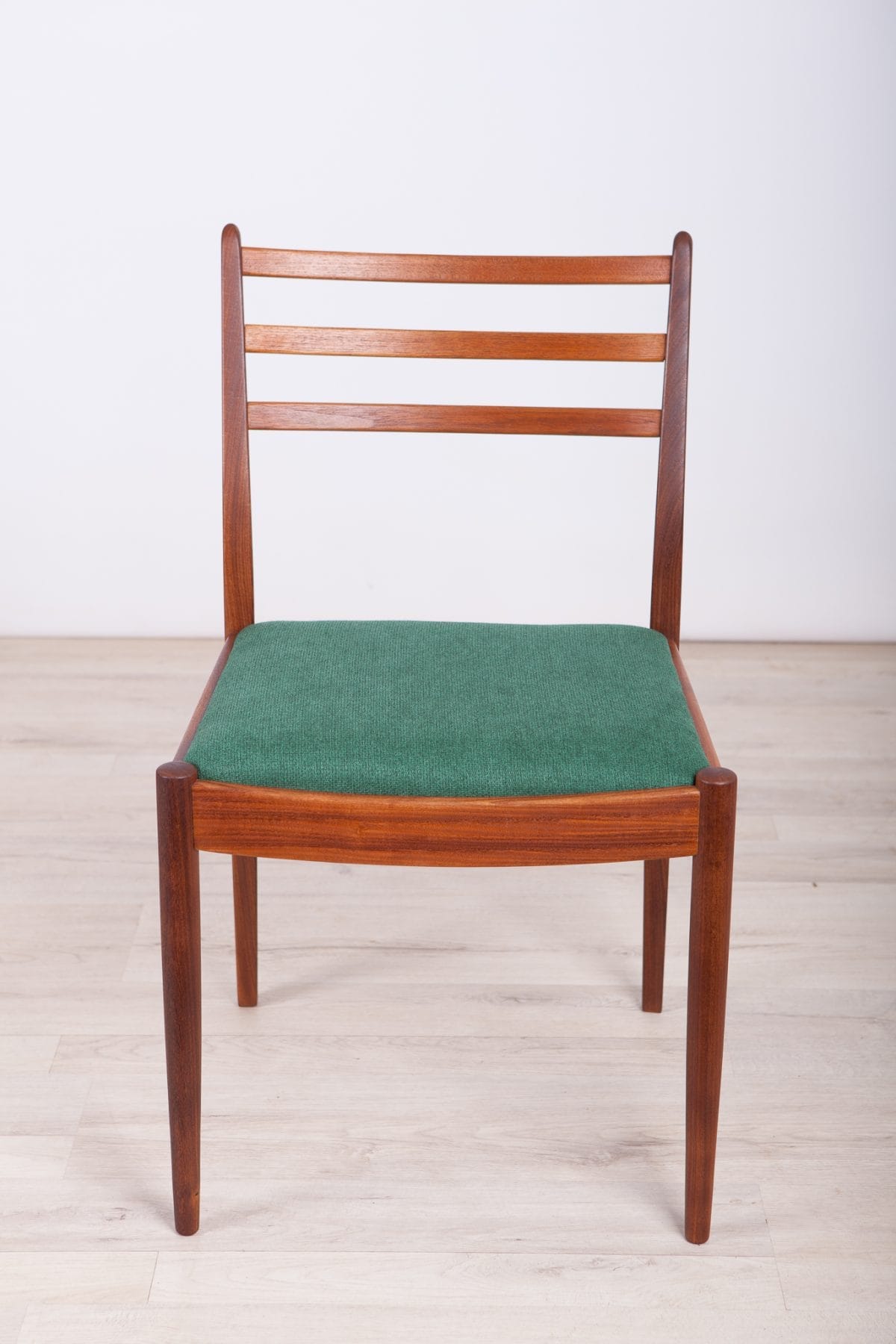 dining chair styled interior