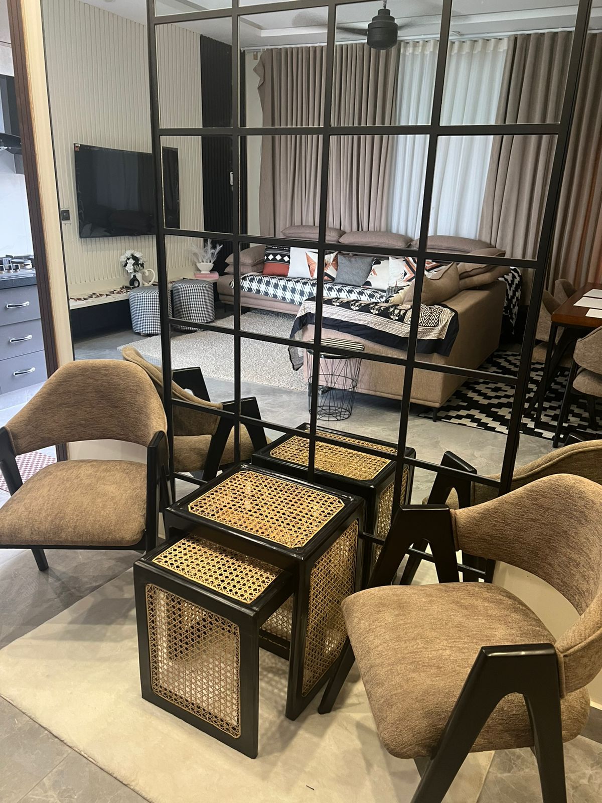 R05 Rattana: Nesting Side Tables (Pair), Set of 2 Rattan Square Side Tables